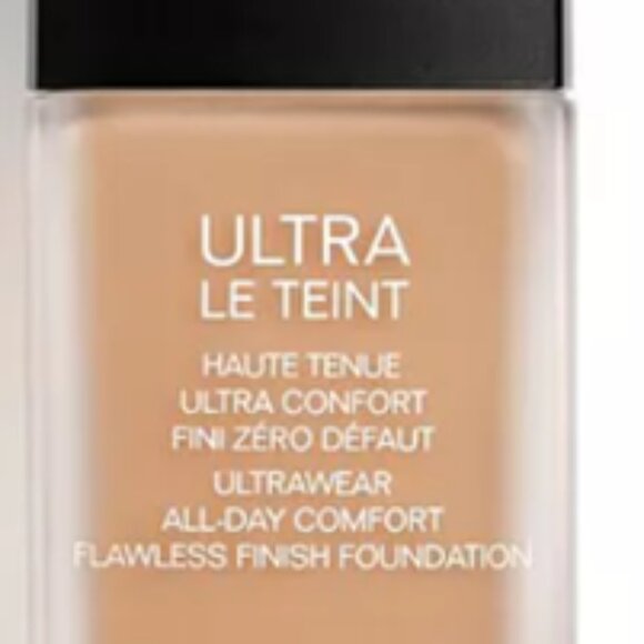 CHANEL ULTRA LE TEINT Ultrawear All Day Comfort Flawless Finish Foundation B70 - Picture 1 of 6